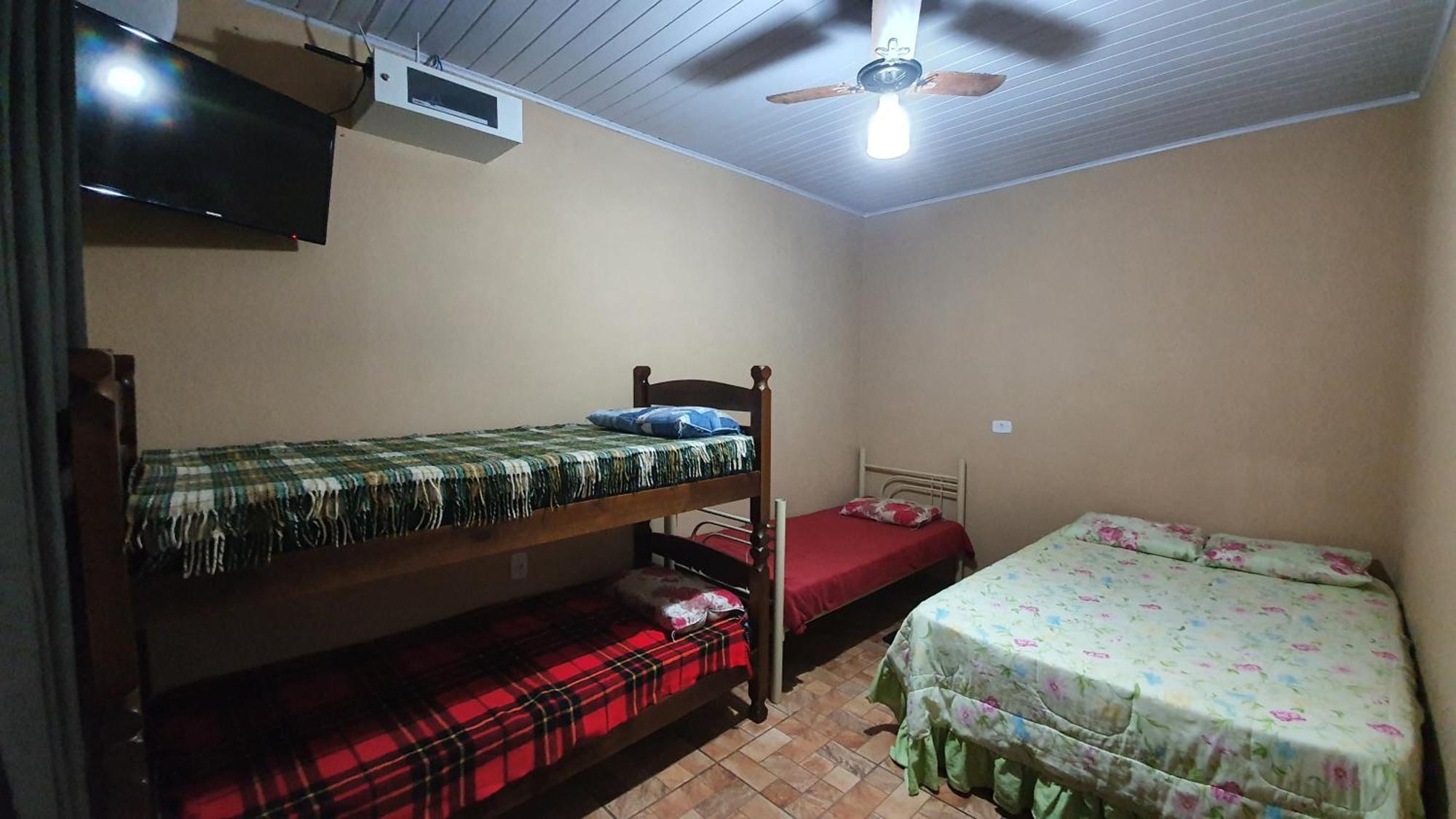 Rancho California - Dentro Da Cidade Perto De Tudo. Espirito Santo do Turvo Exterior photo